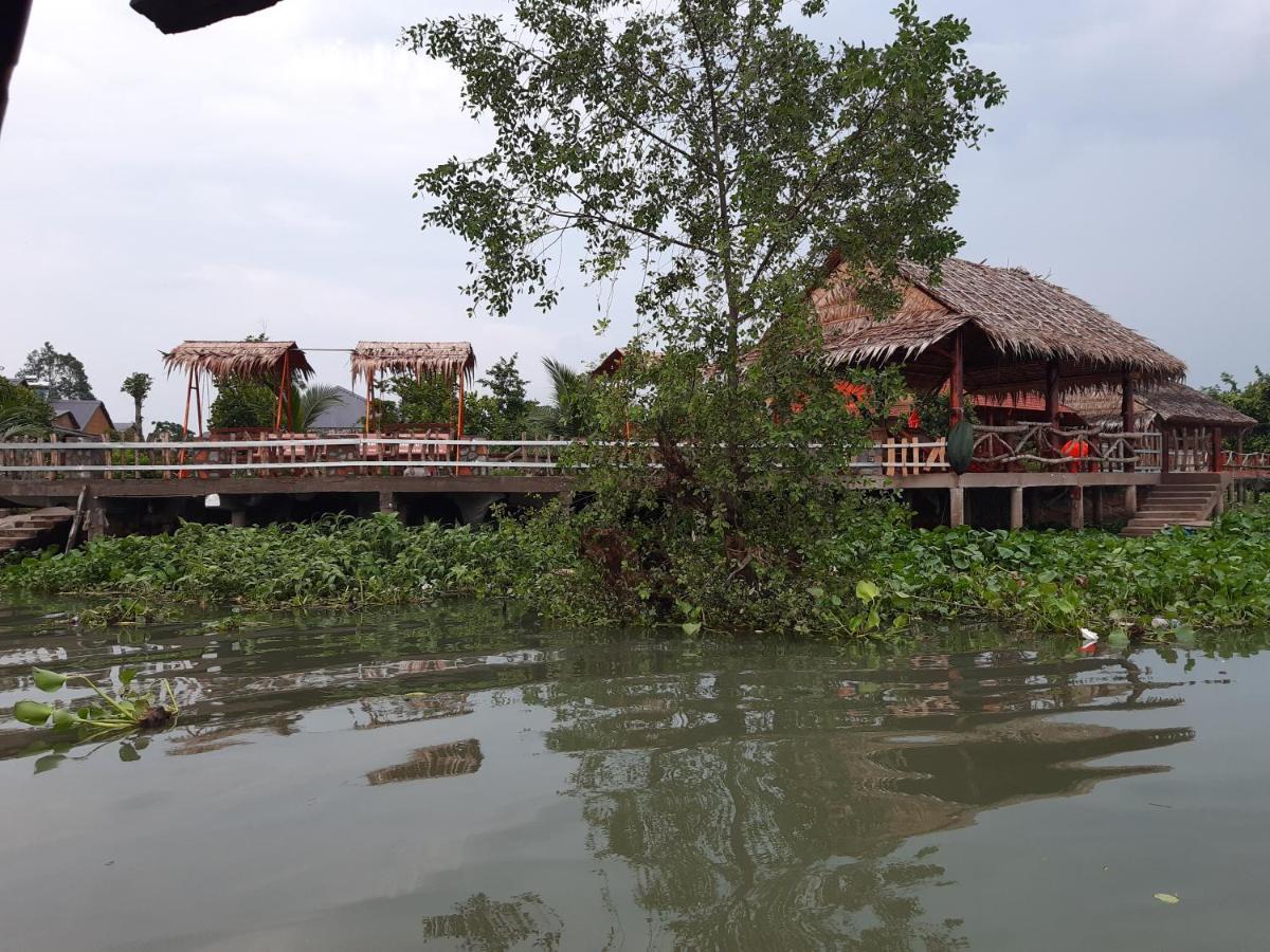 Mekong Riverside Homestay Vinh Long Exterior photo