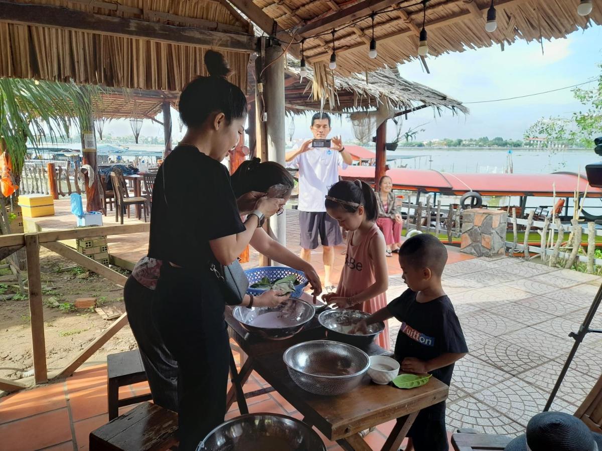 Mekong Riverside Homestay Vinh Long Exterior photo