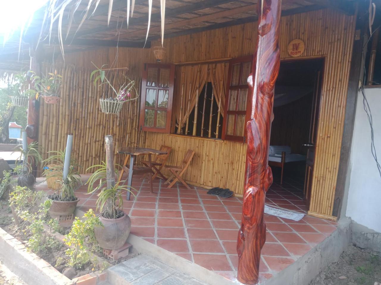 Mekong Riverside Homestay Vinh Long Exterior photo